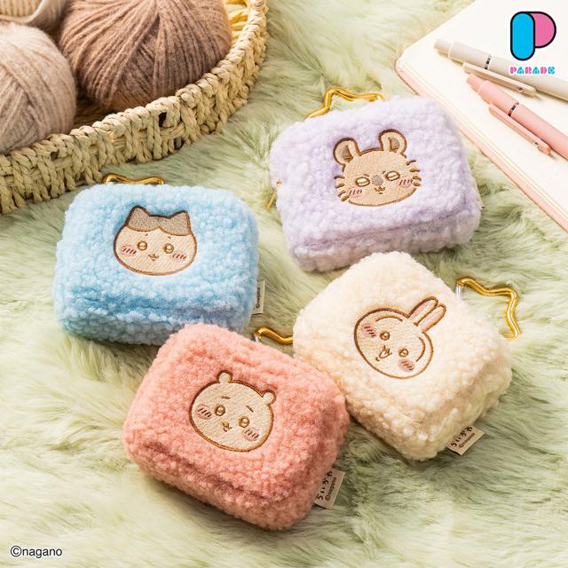 ちいかわ・ハチワレ・うさぎなどの顔が入った、ピンク・水色・クリーム・薄紫のポーチ4つ